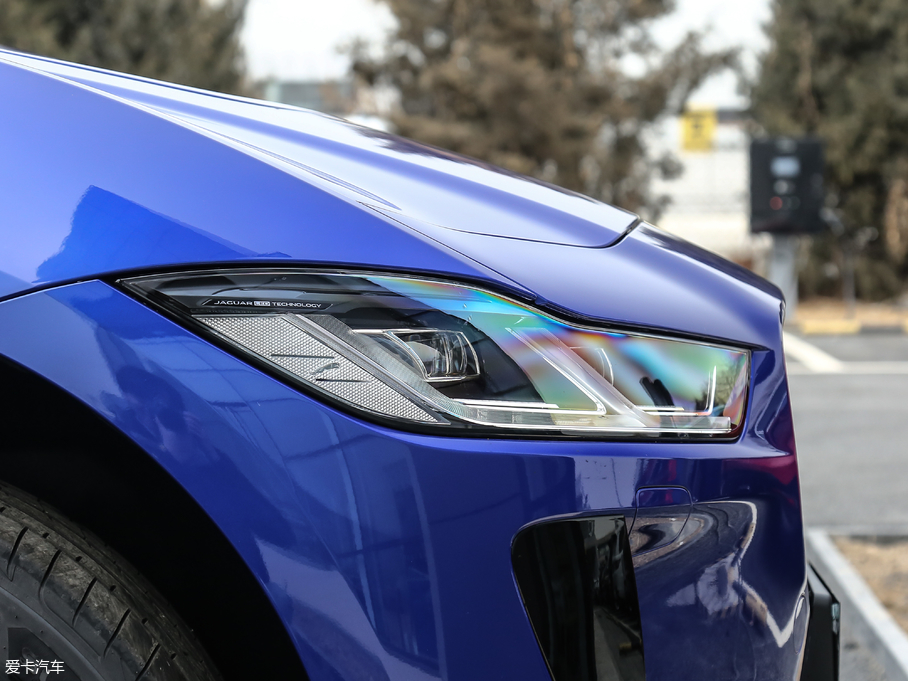 2018ݱI-PACE EV400 SE