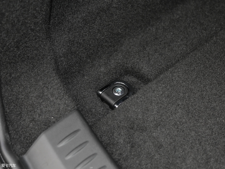 2018ݱI-PACE EV400 SE