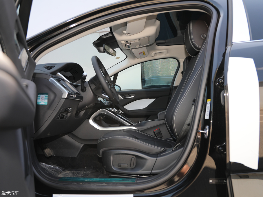 2018ݱI-PACE EV400 SE