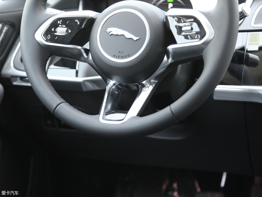 2018ݱI-PACE EV400 SE