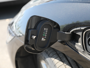 2018EV400 SE (x)(ji)^