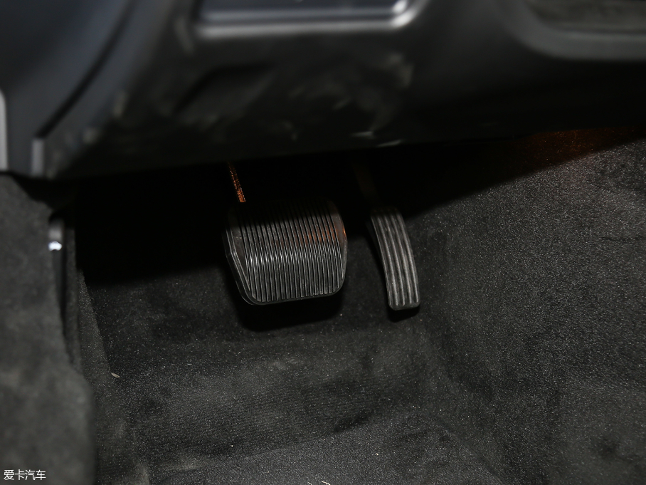 2019ݱF-TYPE 2.0T Ӳ픰