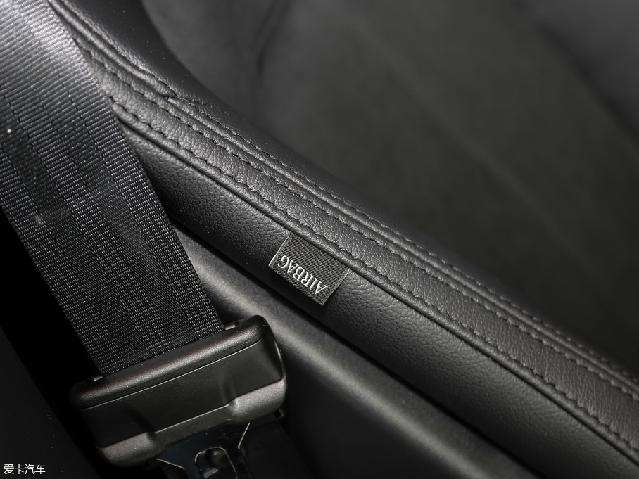 2019ݱF-TYPE 2.0T Ӳ픰