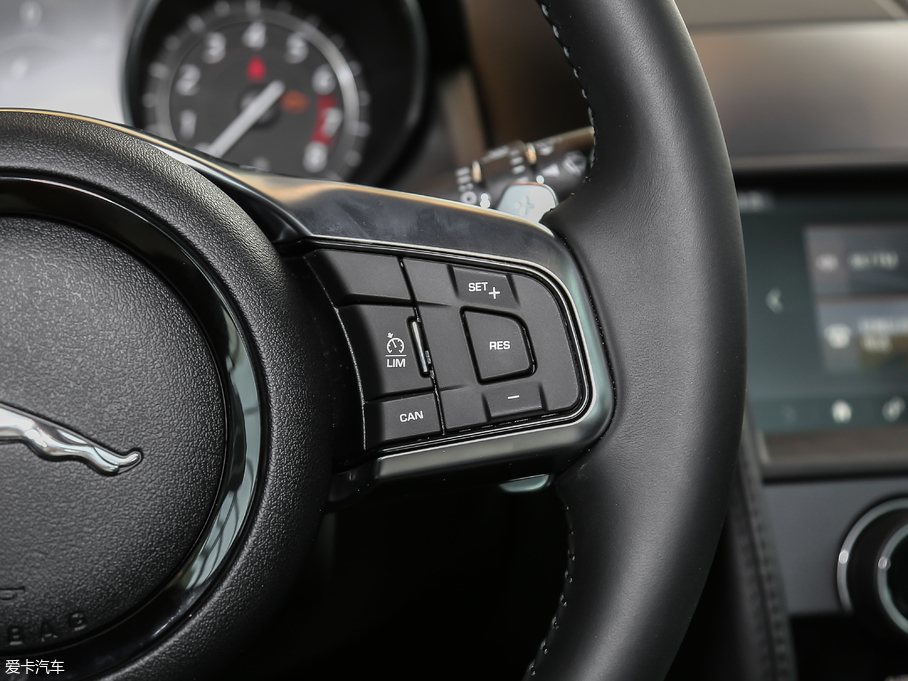 2019ݱF-TYPE 2.0T Ӳ픰