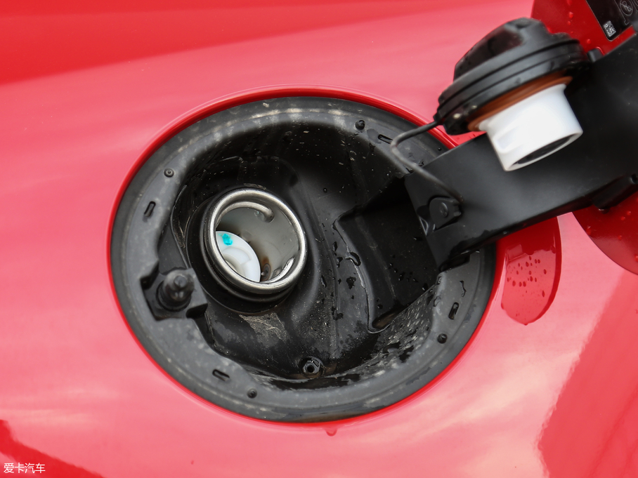 2019ݱF-TYPE 2.0T Ӳ픰