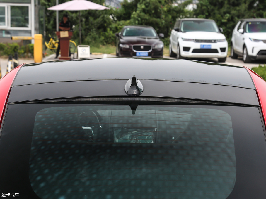 2019ݱF-TYPE 2.0T Ӳ픰