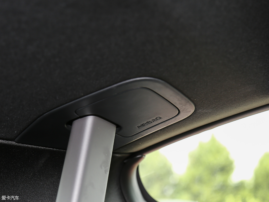 2019ݱF-TYPE 2.0T Ӳ픰