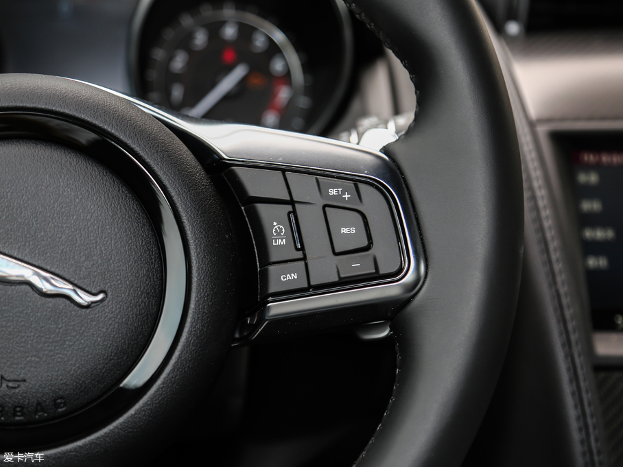 2019ݱF-TYPE 2.0T Ӳ픰