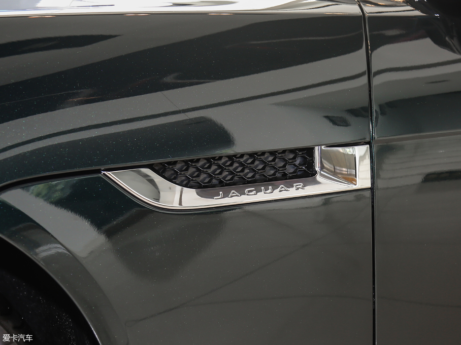 2019��ݱ�F-TYPE 2.0T Ӳ픰�