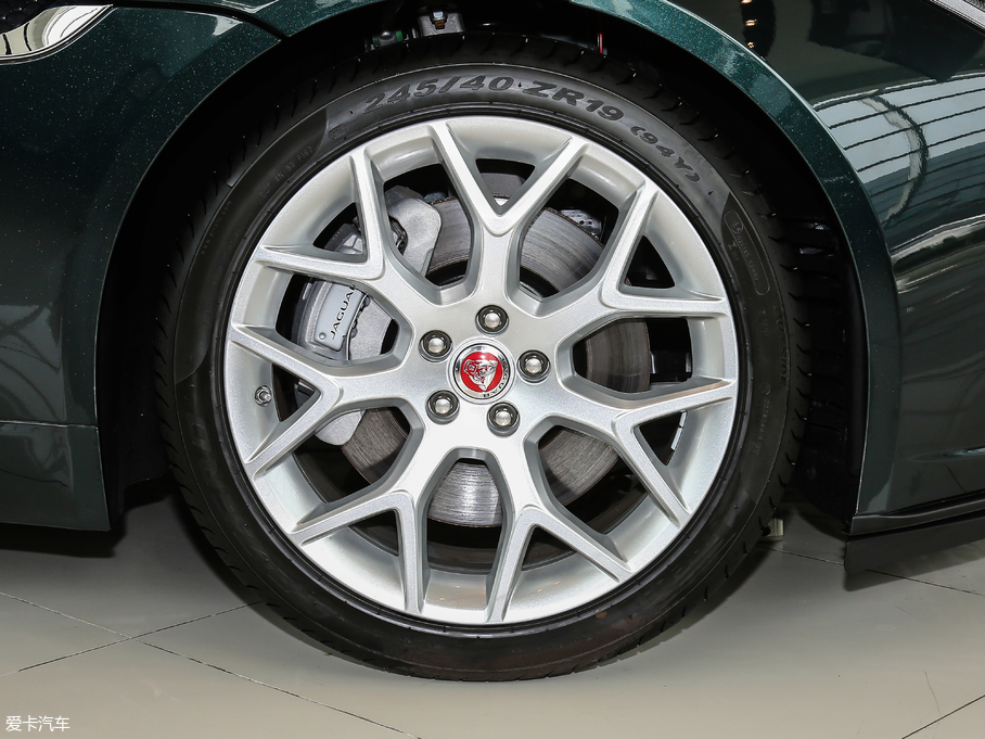 2019��ݱ�F-TYPE 2.0T Ӳ픰�