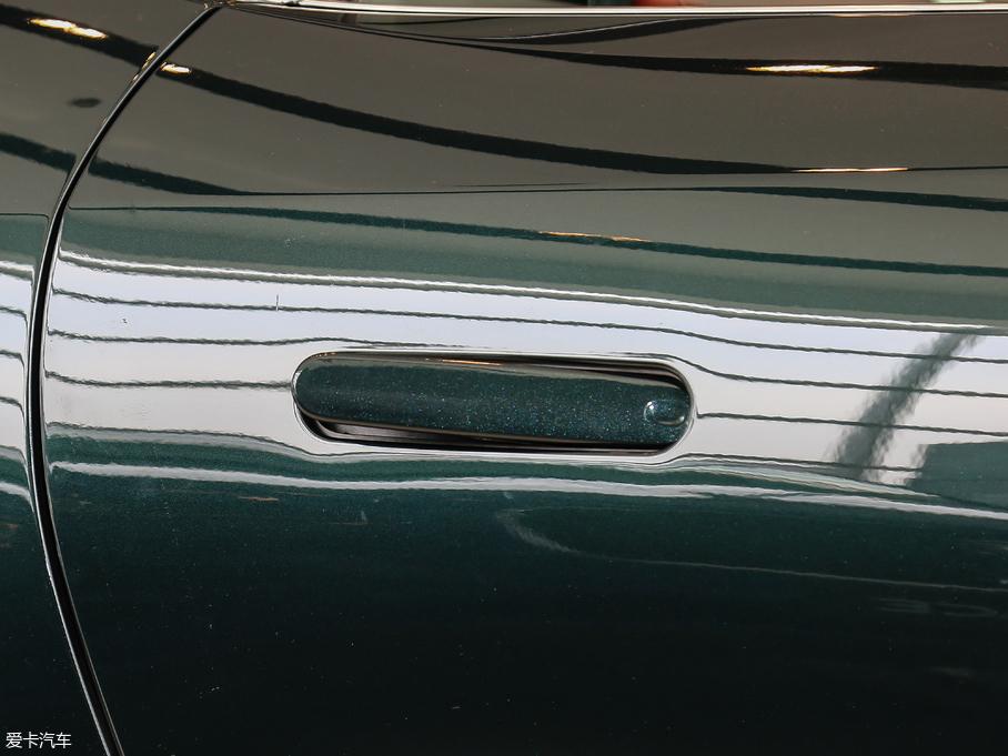 2019��ݱ�F-TYPE 2.0T Ӳ픰�