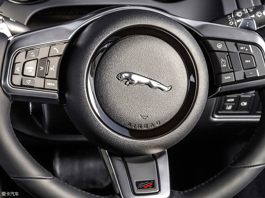 2019��ݱ�F-TYPE Chequered Flag Edition