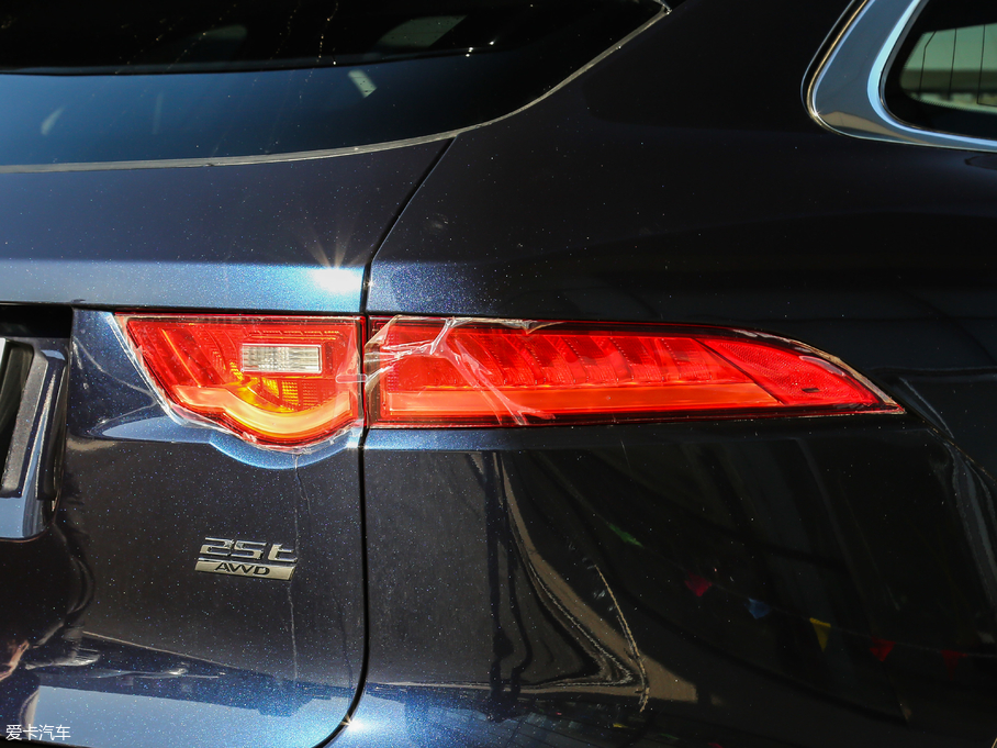 2019ݱF-PACE 2.0T 򌶼