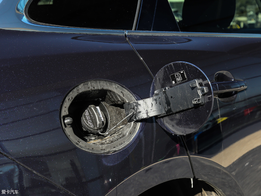 2019ݱF-PACE 2.0T 򌶼