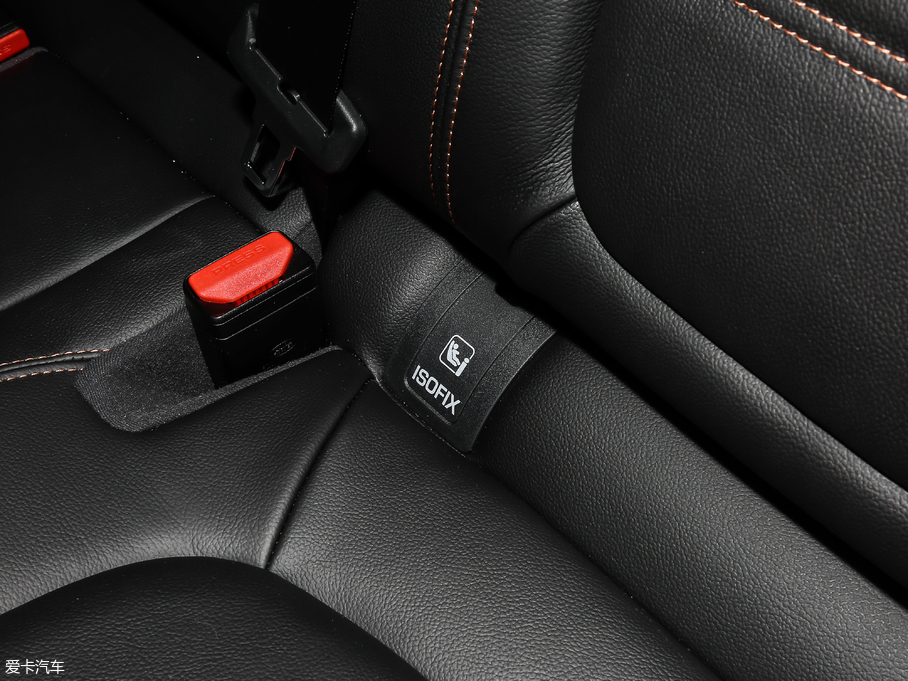 2019ݱF-PACE 2.0T 򌶼