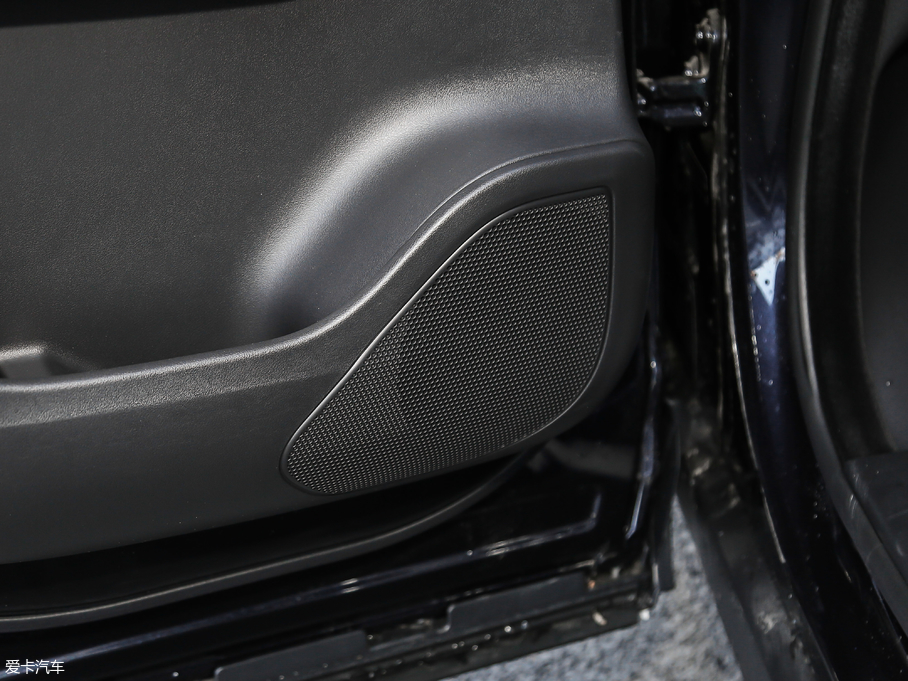 2019ݱF-PACE 2.0T (q)