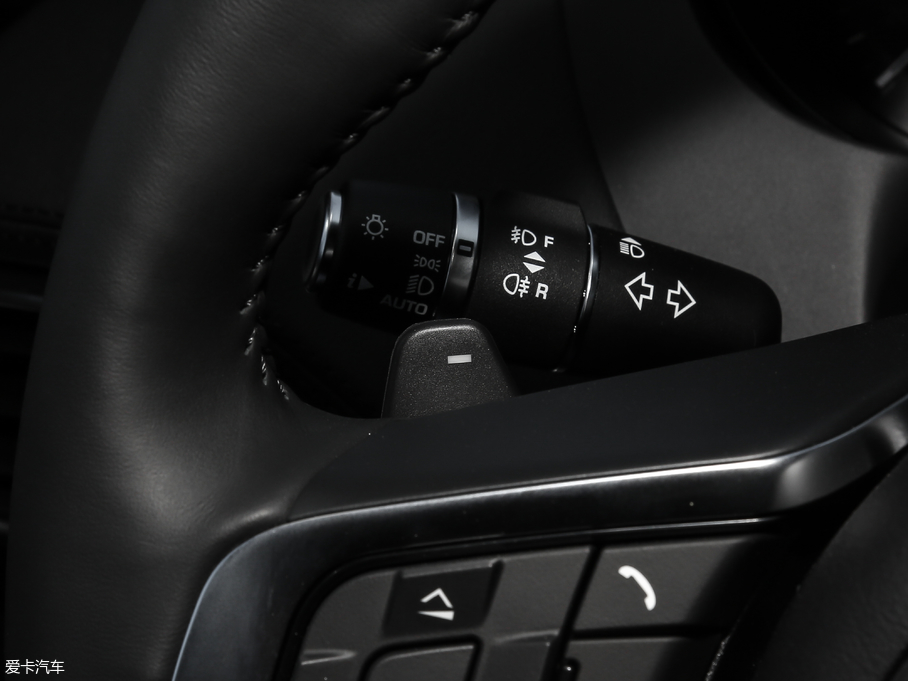 2019ݱF-PACE 2.0T (q)