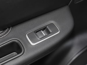 20192.0T R-Sport\Ӱ g