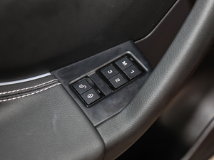 20192.0T R-Sport\Ӱ g