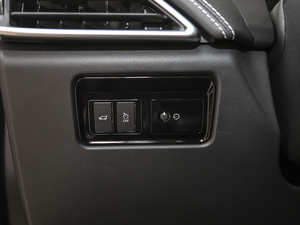 20192.0T R-Sport\Ӱ п؅^