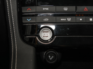 20192.0T R-Sport\Ӱ п؅^