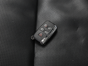 20192.0T R-Sport\Ӱ ܇耳