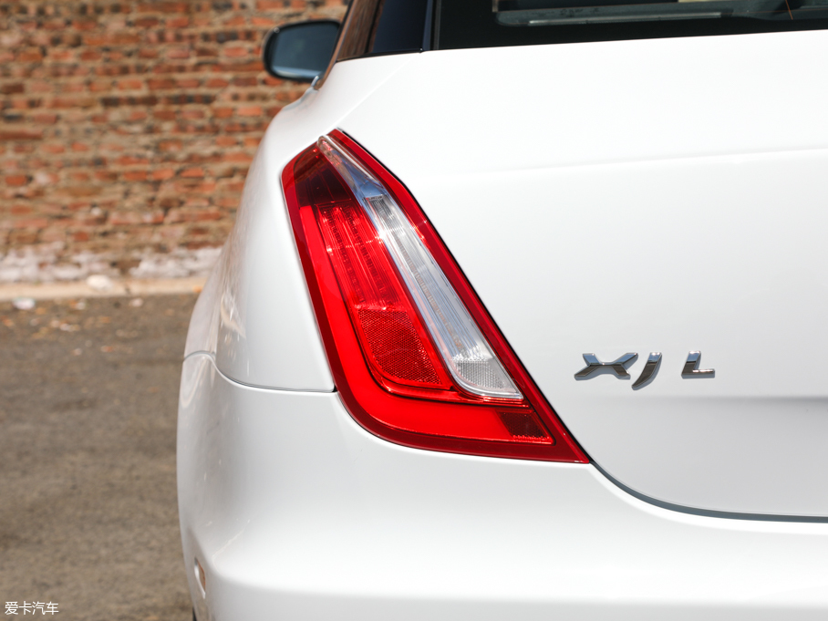 2019ݱXJ L 3.0 SC ̄հ