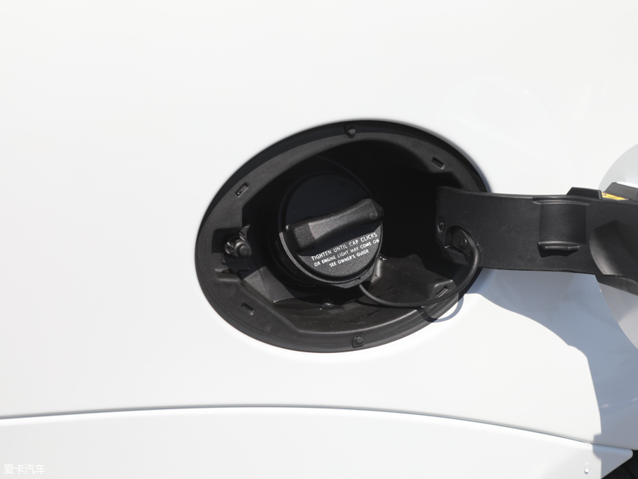 2019ݱXJ L 3.0 SC (q)̄(w)