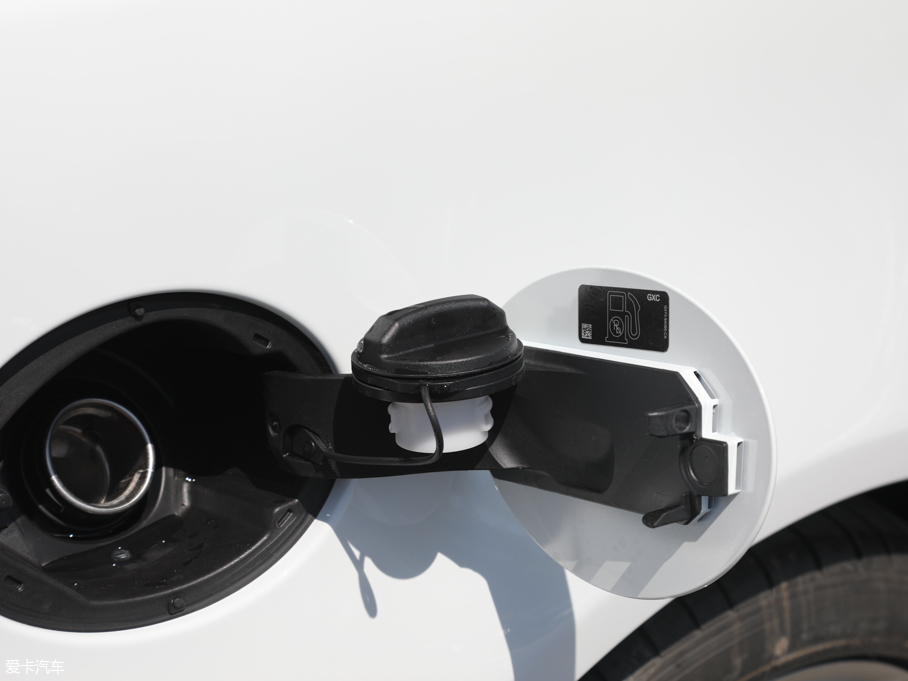 2019ݱXJ L 3.0 SC (q)̄(w)