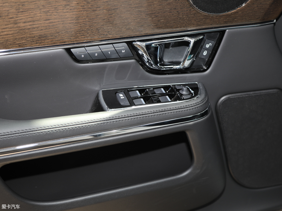 2019ݱXJ L 3.0 SC ̄հ