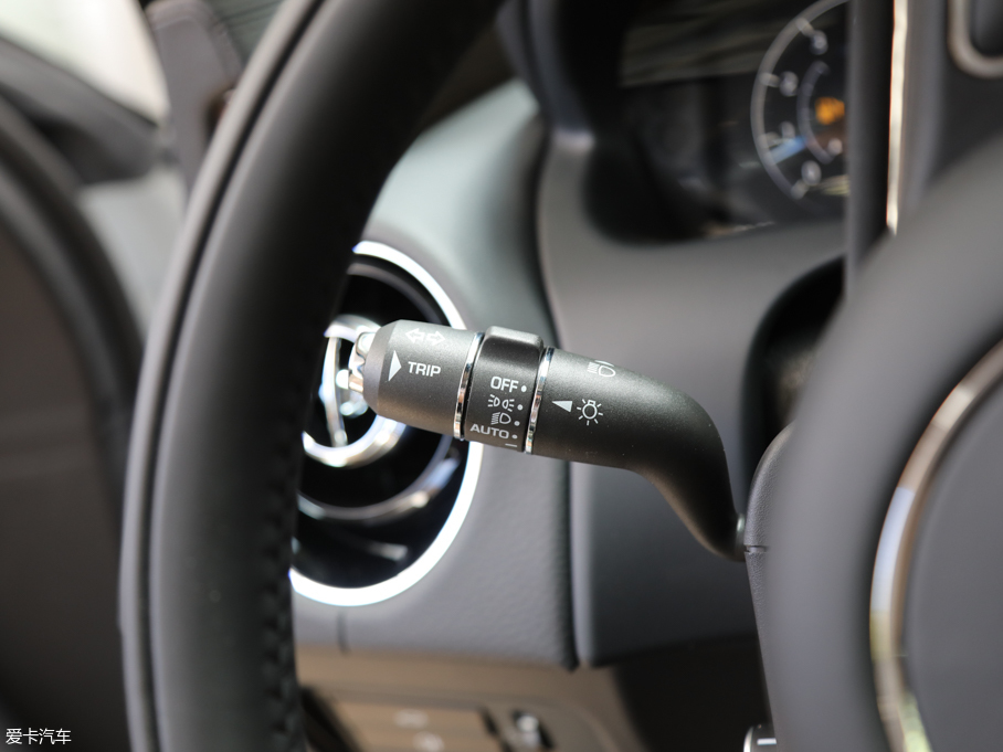 2019ݱXJ L 3.0 SC ̄հ