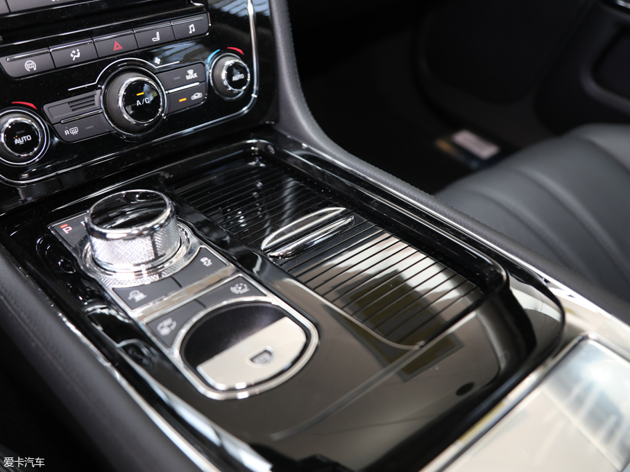 2019ݱXJ L 3.0 SC ̄հ