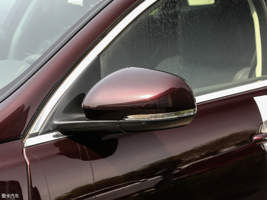 2019ݱXJ L 3.0 SC (q)̄(w)