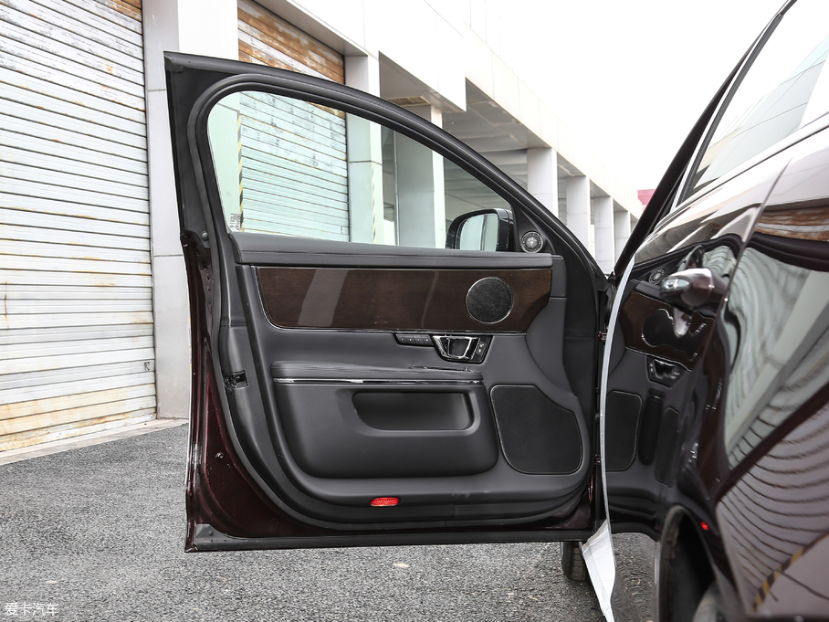 2019ݱXJ L 3.0 SC ̄հ