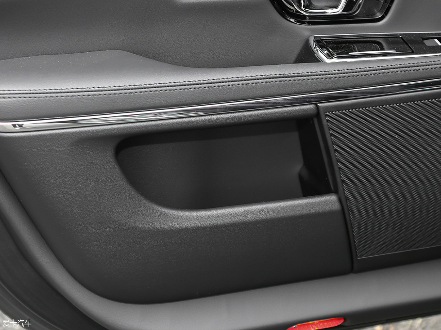 2019ݱXJ L 3.0 SC (q)̄հ