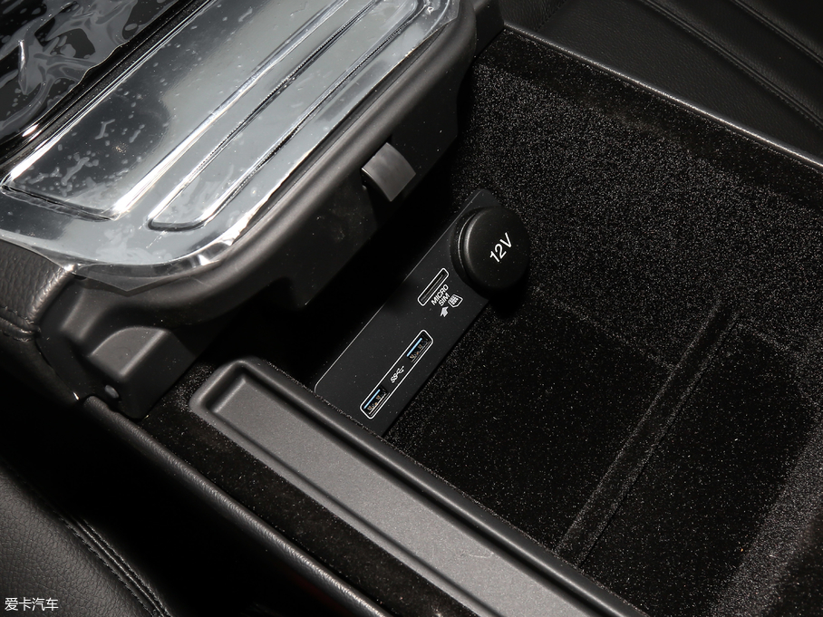 2019ݱXJ L 3.0 SC ̄հ