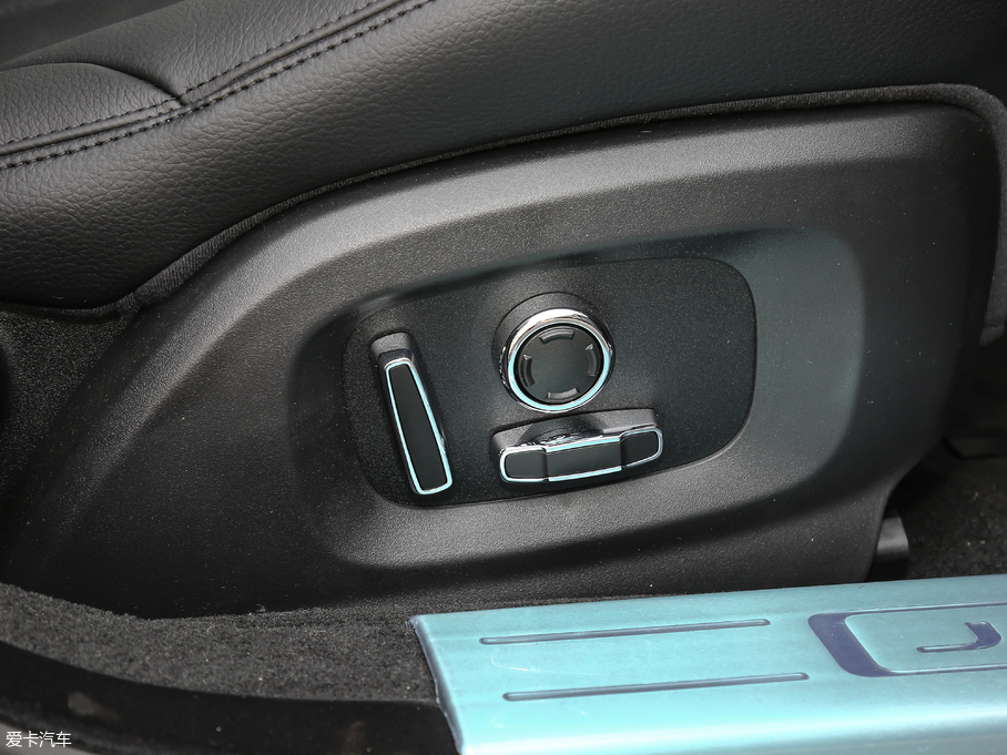 2019ݱXJ L 3.0 SC ̄հ