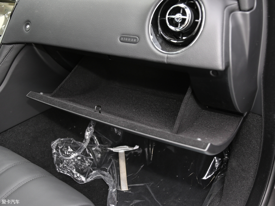 2019ݱXJ L 3.0 SC (q)̄հ