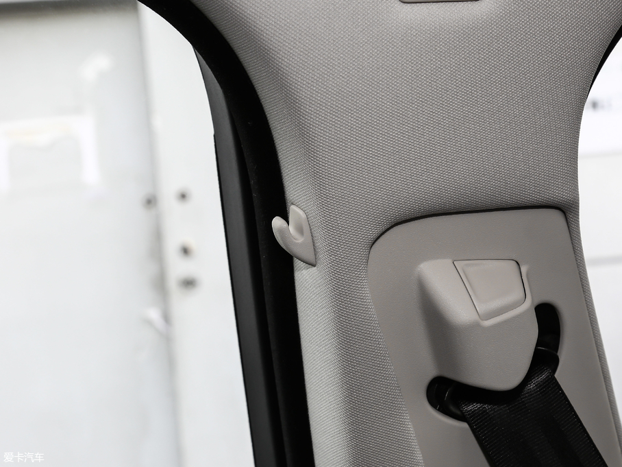 2019ݱXJ L 3.0 SC (q)̄(w)