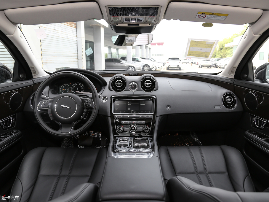 2019ݱXJ L 3.0 SC ̄հ