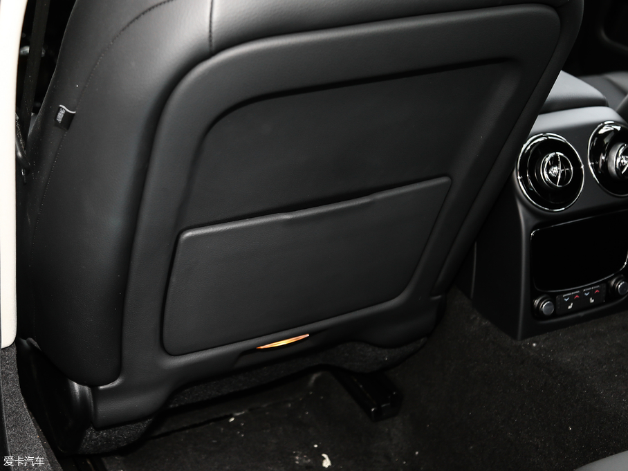 2019ݱXJ L 3.0 SC (q)̄(w)