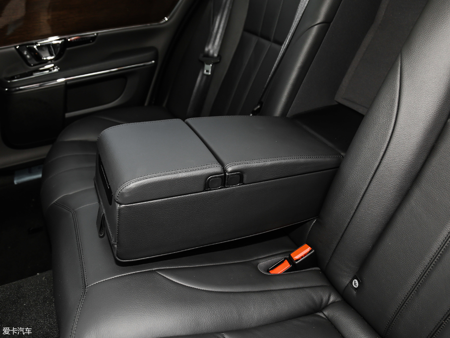 2019ݱXJ L 3.0 SC ̄հ