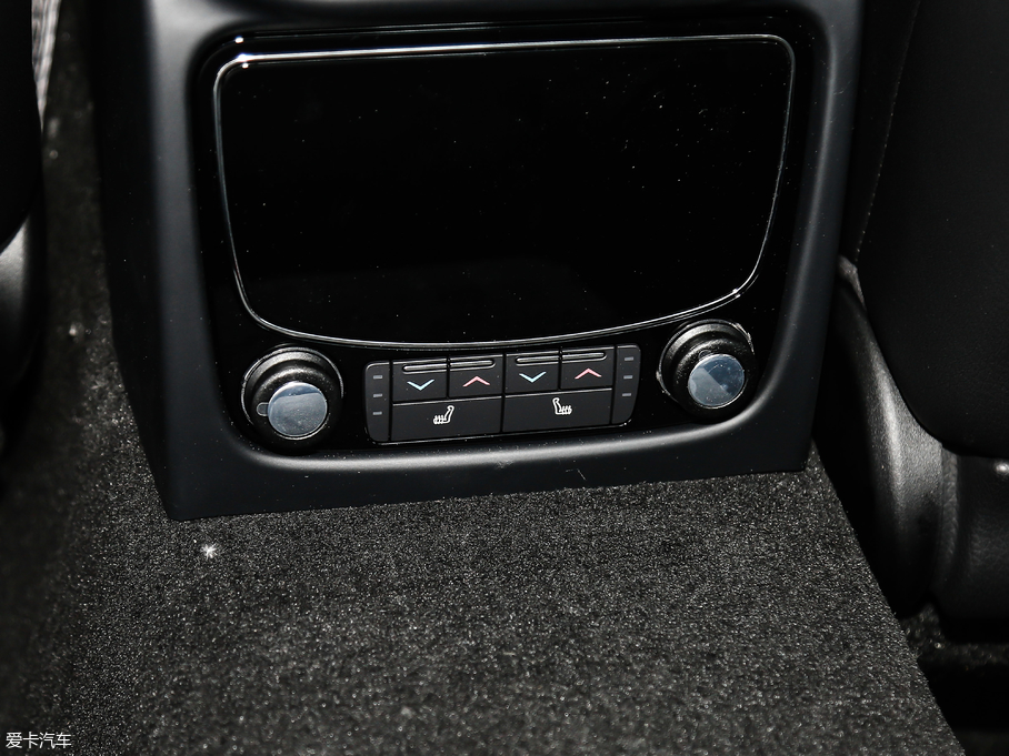 2019ݱXJ L 3.0 SC (q)̄(w)