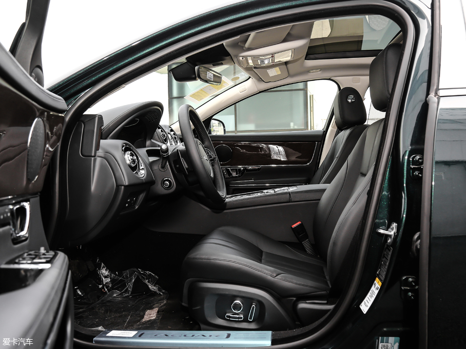 2019ݱXJ L 3.0 SC ̄հ