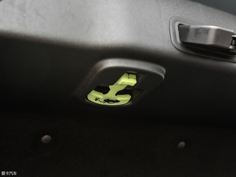 2019ݱXJ L 3.0 SC (q)̄(w)