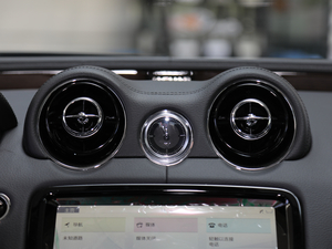 2019L 3.0 SC ̄հ п؅^