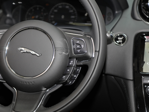 2019L 3.0 SC ̄հ п؅^