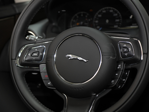 2019L 3.0 SC ̄հ п؅^