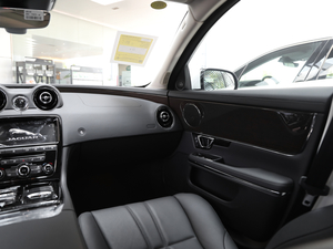 2019L 3.0 SC ̄հ п؅^