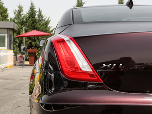 2019L 3.0 SC (q)̄(w) (x)(ji)^